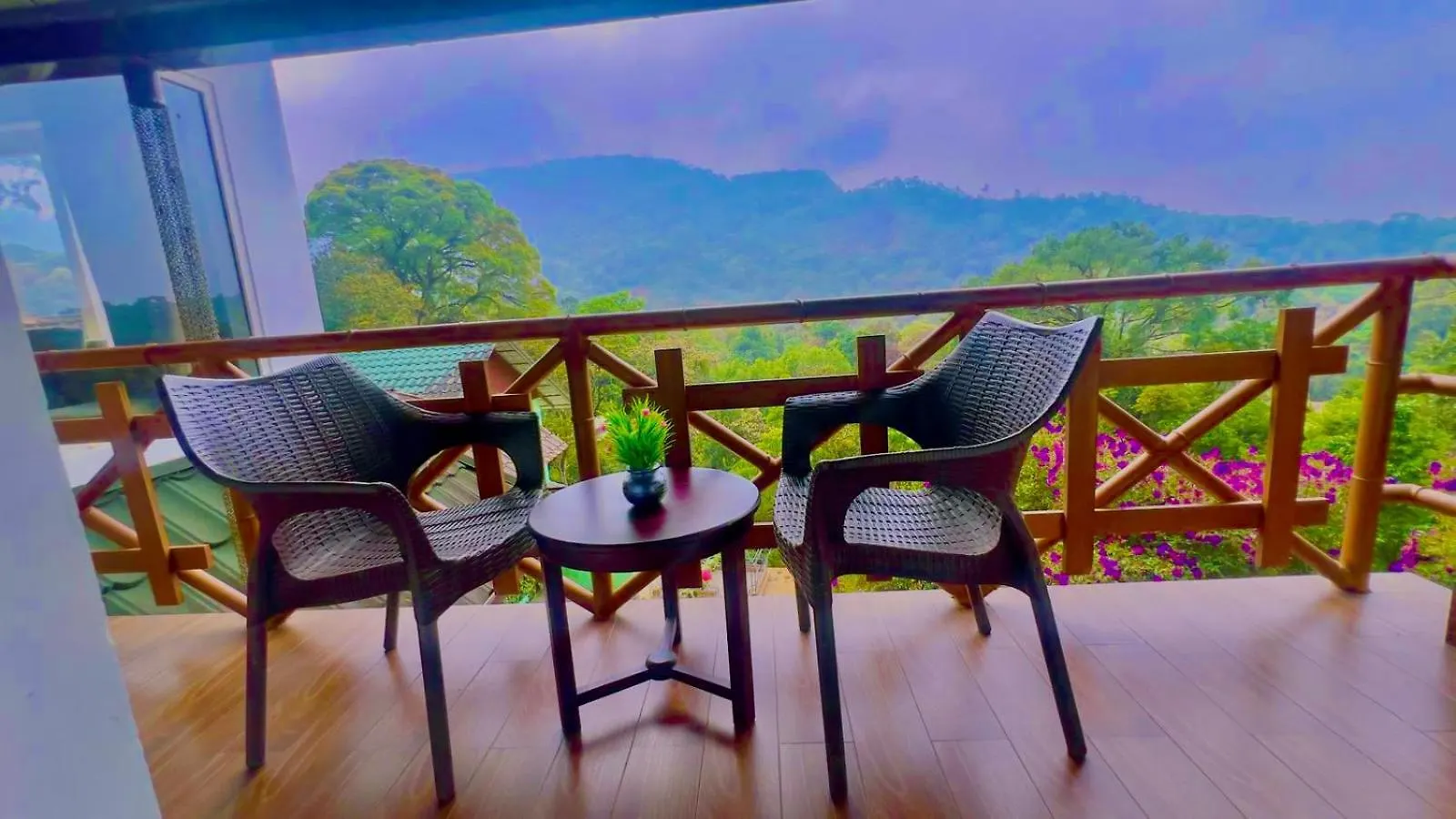 The Raarees Resort - A Hidden Resort In Munnar Szálloda