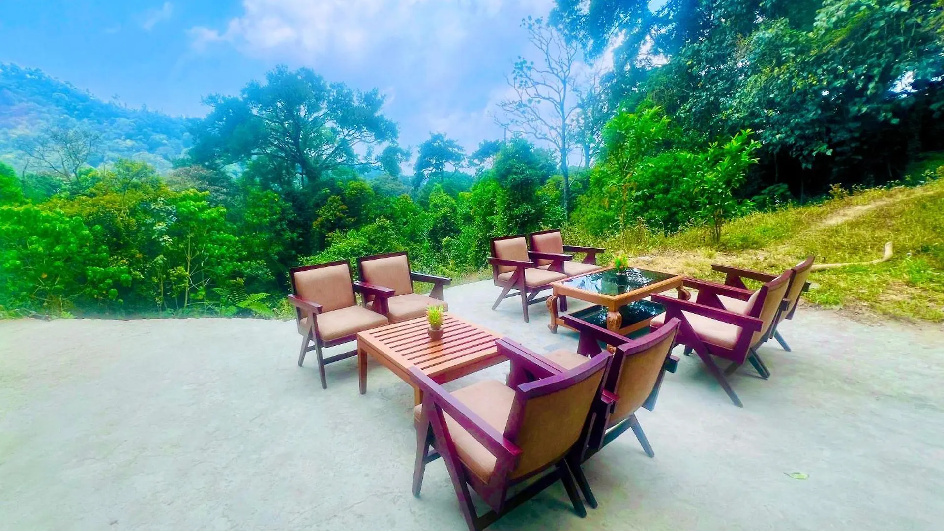 Hotel The Raarees Resort - A Hidden Resort In Munnar