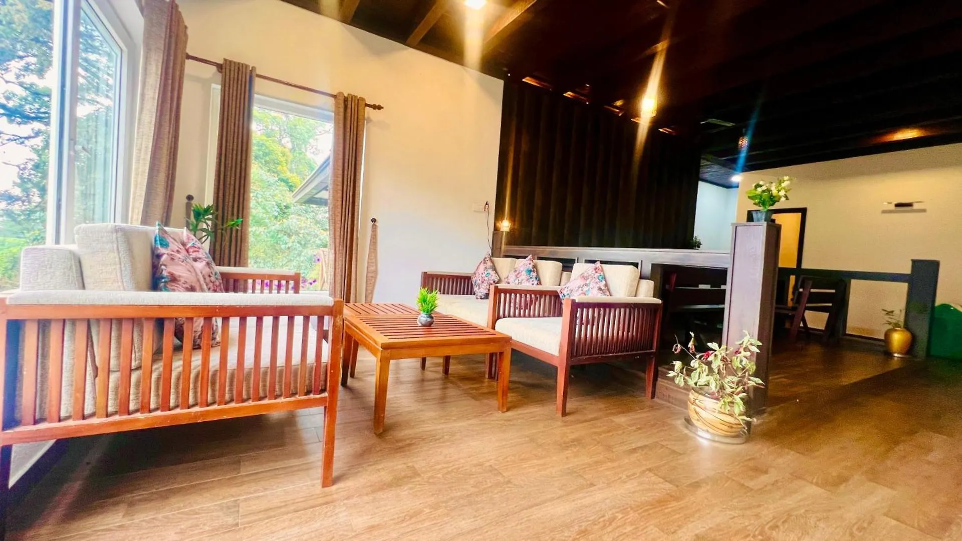 The Raarees Resort - A Hidden Resort In Munnar Hotel